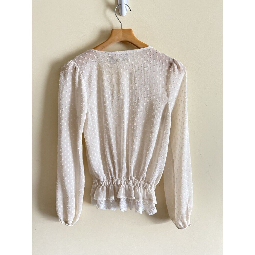 Gimmicks by BKE Top Lace Crochet‎ Button Romantic Cottage ivory Blouse Small - Picture 4 of 4